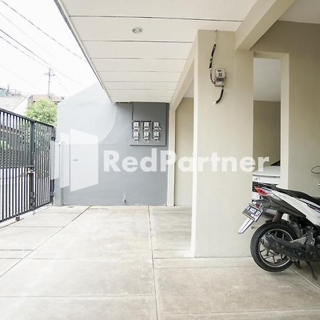 Tomang Gelong Guest House Syariah Mitra Reddoorz 자카르타 외부 사진